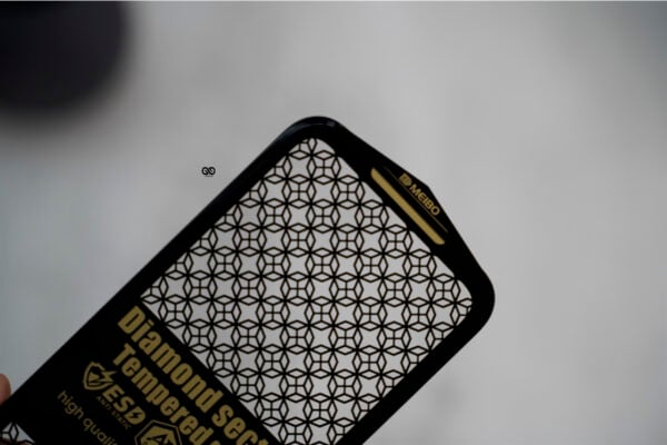 Diamond Tempered Glass For iPhone 13/13 Pro/14/15/15 Pro/15 Plus/15 Pro Max - Image 6