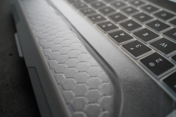 Black Slim Rubberized TPU Bumper Cover For MacBook Pro 13 inch 2020/2021/2022 M1/M2 A2338 A2251 A2289 - Image 9