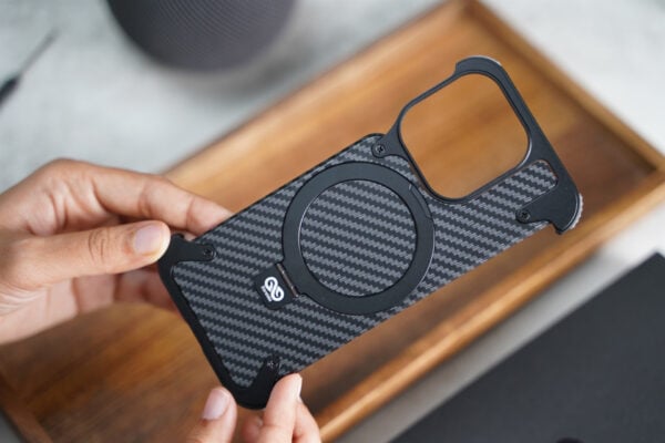 Carbon Texture Edition-Frameless Armored Case with Kickstand Feature - Image 14