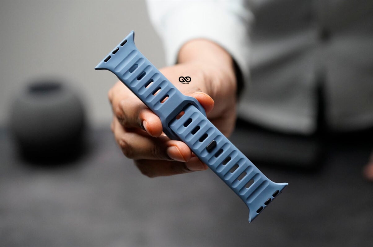 Cool Blue Waterproof Silicone Sports Band for Apple Watch 49 MM Series Ultra/Ultra 2