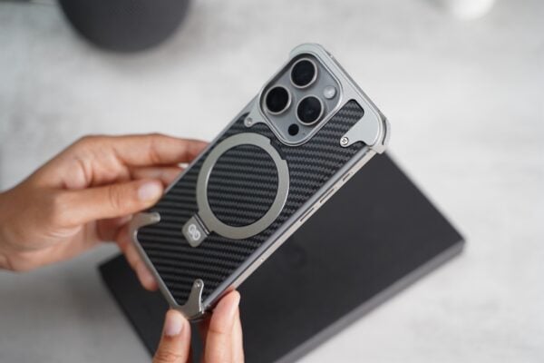 Carbon Texture Edition-Frameless Armored Case with Kickstand Feature - Image 2