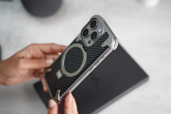 Carbon Texture Edition-Frameless Armored Case with Kickstand Feature - Image 38