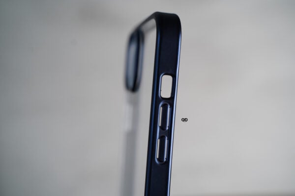 Deep Blue Transparent shockproof case with colored border For iPhone 15/15 Plus - Image 12