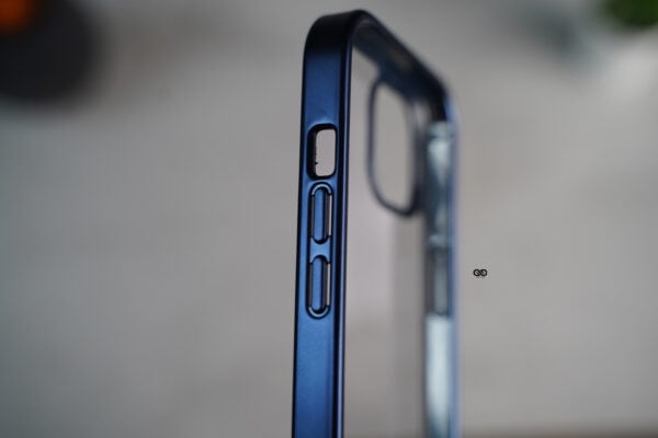 Deep Blue Transparent shockproof case with colored border For iPhone 15/15 Plus - Image 6