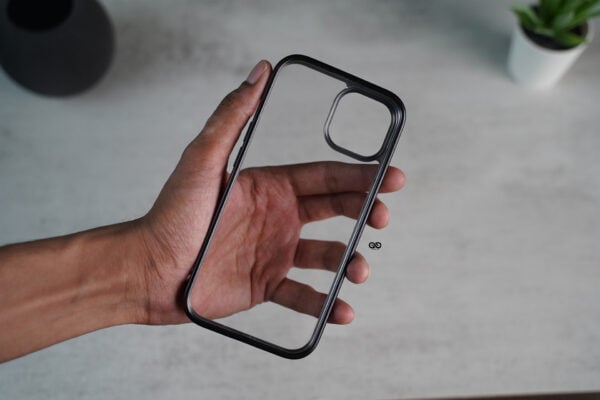 Black Transparent shockproof case with colored border For iPhone 15/15 Plus - Image 8