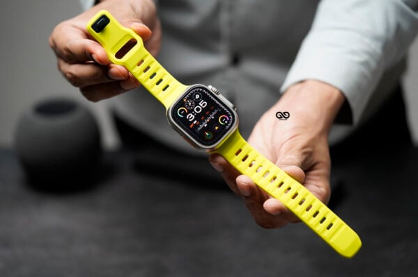 Volta Neon Fluorescent Waterproof Silicone Sports Band for Apple Watch 49 MM Series Ultra/Ultra 2 - Image 5