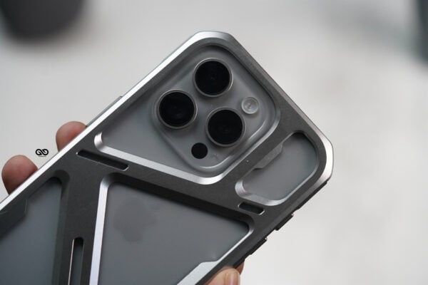 Titanium Shield Pro Bumper For iPhone 15 Pro/15 Pro Max - Image 22