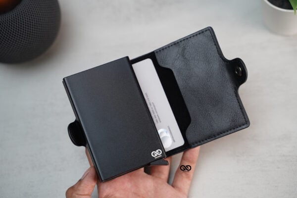 Vegan Leather Card And Cash Holder - Image 8