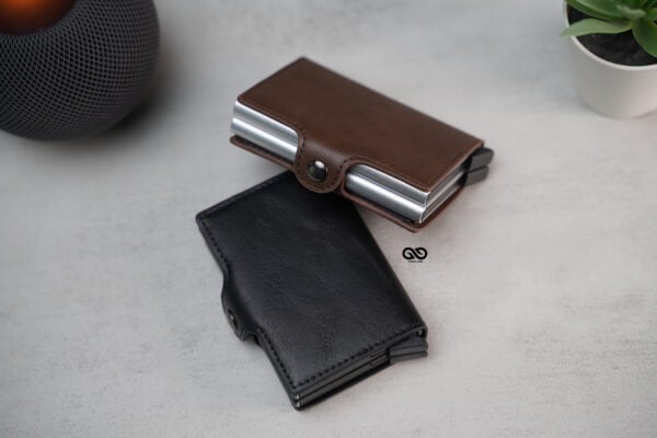 Vegan Leather Card And Cash Holder - Image 51
