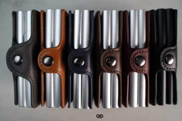 Vegan Leather Card And Cash Holder - Image 19