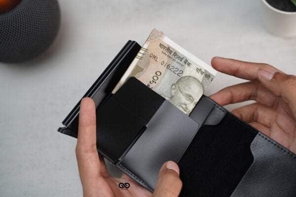 Vegan Leather Card And Cash Holder - Image 47