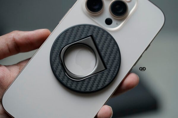 Carbon Fiber Magnetic Ring With Horizontal Kickstand Feature - Image 7