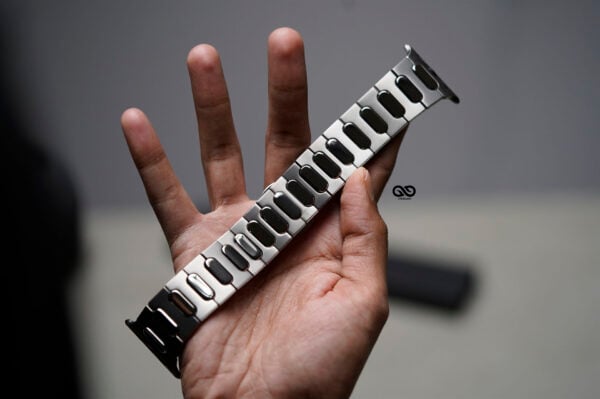 Titanium Edition Band 2.0 For Apple Watch 49 MM Series Ultra/Ultra 2 - Image 23