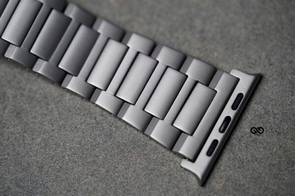 Titanium Edition Band For Apple Watch 49 MM Series Ultra/Ultra 2 - Image 6