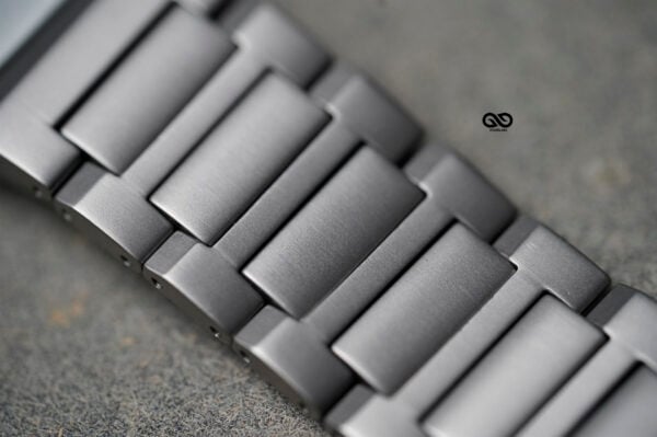 Titanium Edition Band For Apple Watch 49 MM Series Ultra/Ultra 2 - Image 13