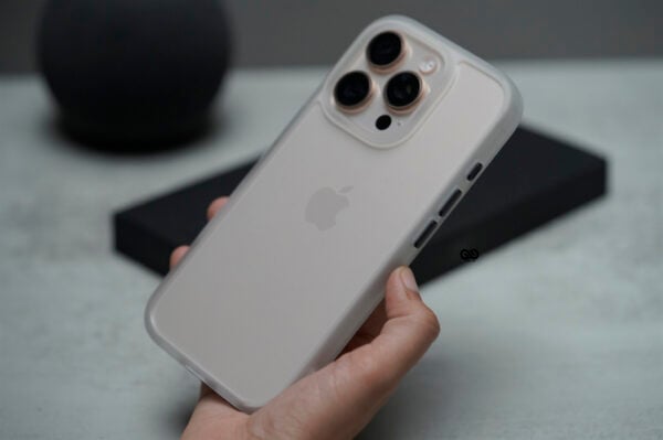 Drop Proof Sleek Transparent Case For iPhone 16/16Plus/16Pro/16ProMax - Image 41