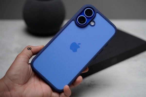 Drop Proof Sleek Transparent Case For iPhone 16/16Plus/16Pro/16ProMax - Image 44