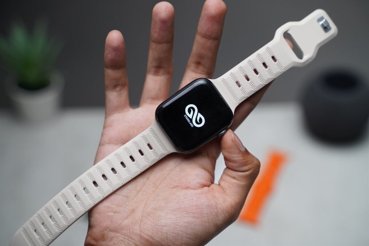Beige FKM Active Rubber Strap For Apple Watch 44MM 45MM 46MM Series 4 5 6 7 8 9 10 11 (SE 2 3 Gen)