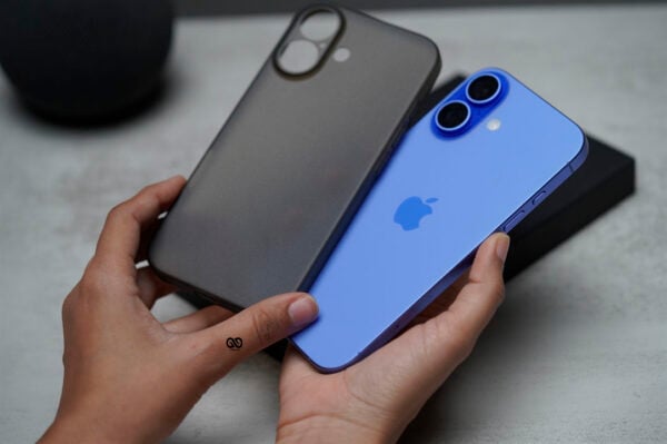 Gradient Black Ultra Thin Case for iPhone 16e/16/16Plus/16Pro/16ProMax - Image 35