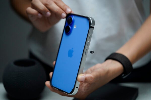 Silver Fiber Bumper for iPhone 16 (Bumper, not a Case)