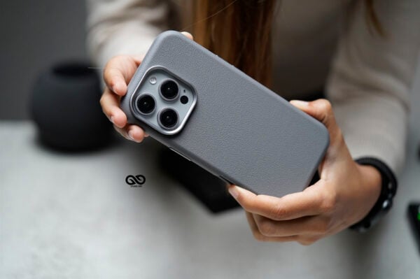 Slim PU Leather Case with Rubberized Interior (Magsafe Compatible) For iPhone 16/16Pro/16ProMax - Image 2