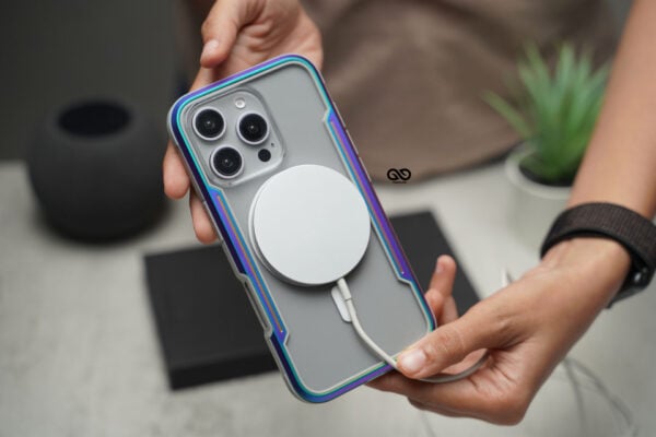 MagSafe Iridescent Tactical Defense Case For iPhone 16/16Pro/16Pro Max - Image 8