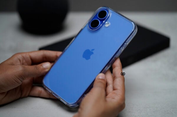 Translucent Sleek Hard Case For iPhone 16/16Plus/16Pro/16ProMax - Image 39