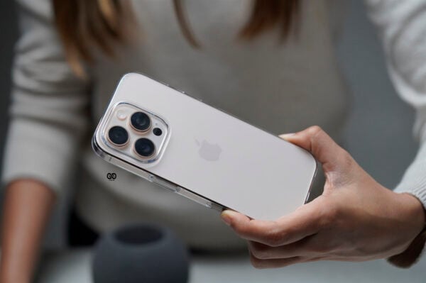 Transparent Slim Hard Case For iPhone 16/16Plus/16 Pro/16 Pro Max (Non Yellowing) - Image 10