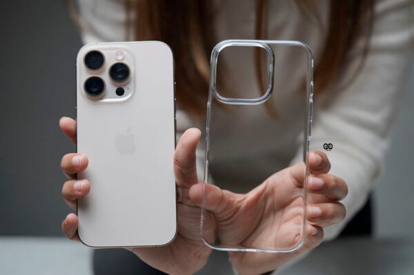 Transparent Slim Hard Case For iPhone 16/16Plus/16 Pro/16 Pro Max (Non Yellowing) - Image 5