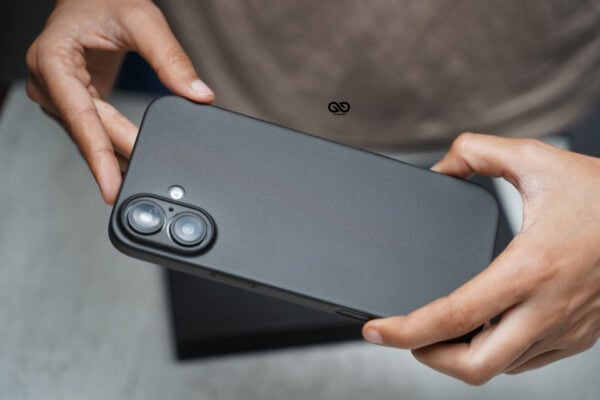Dark Black Ultra Thin Case for iPhone 16e/16/16Plus/16Pro/16ProMax - Image 19