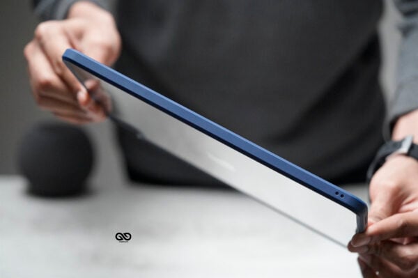 iPad Pro 2021 M1/ 2020/2018 Blue Transparent Case 11 inch and 12.9 inch - Image 4