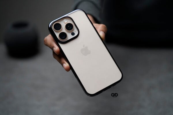 Hard Case with Colored Border For iPhone 16/16Plus/16Pro/16PoMax - Image 104