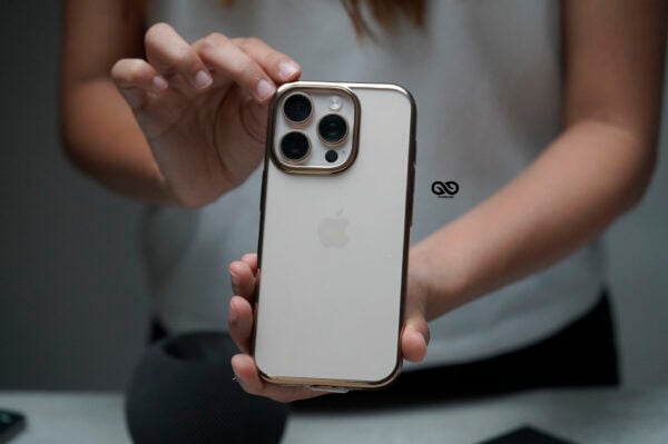 Hard Case with Colored Border For iPhone 16/16Plus/16Pro/16PoMax - Image 27