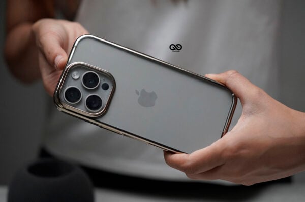 Hard Case with Colored Border For iPhone 16/16Plus/16Pro/16PoMax