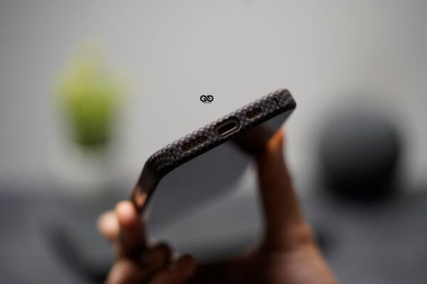 Magsafe Tangerine Orange Real Aramid Carbon Fiber Case For iPhone 16 Pro Max - Image 15