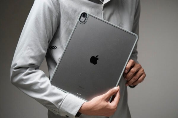 iPad Air 13 inch 2025/2024 (M3/M2 Chip) Transparent Cases - Image 9