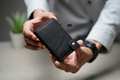 Classic Slim Vegan leather Minimalistic Pop Up Card and Cash Holder