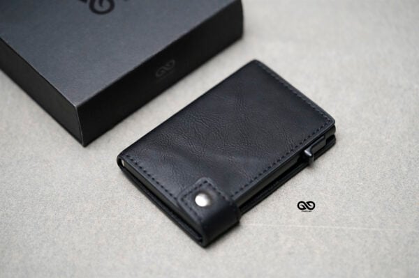 Classic Slim Vegan leather Minimalistic Pop Up Card and Cash Holder - Image 10