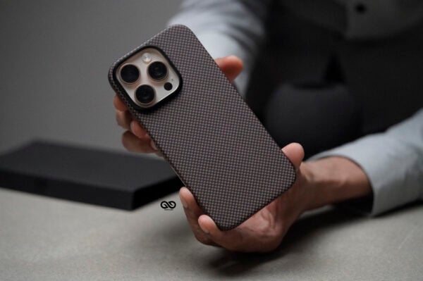 a person holding a cell phone