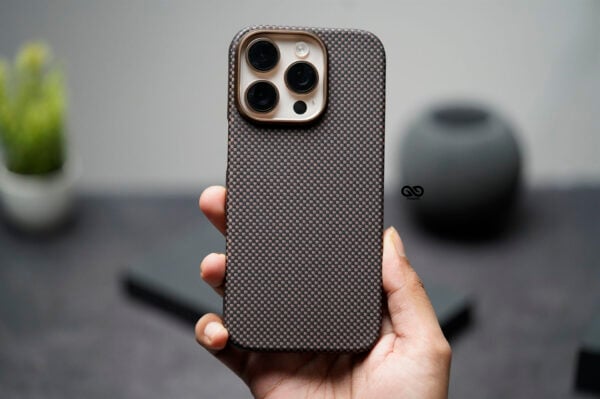 Magsafe Polar Desert Real Aramid Carbon Fiber Case For iPhone 16 Pro Max