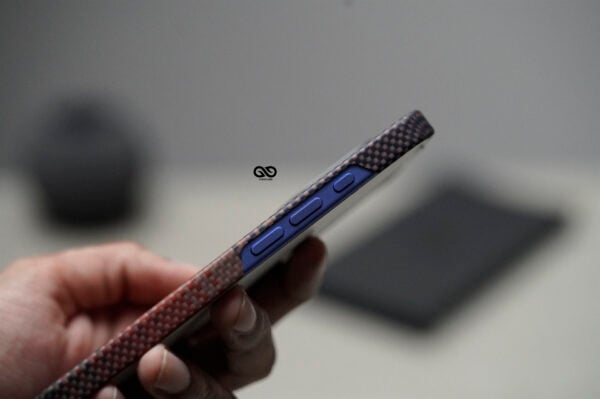 Magsafe Tangerine Orange Real Aramid Carbon Fiber Case For iPhone 16 Plus - Image 4