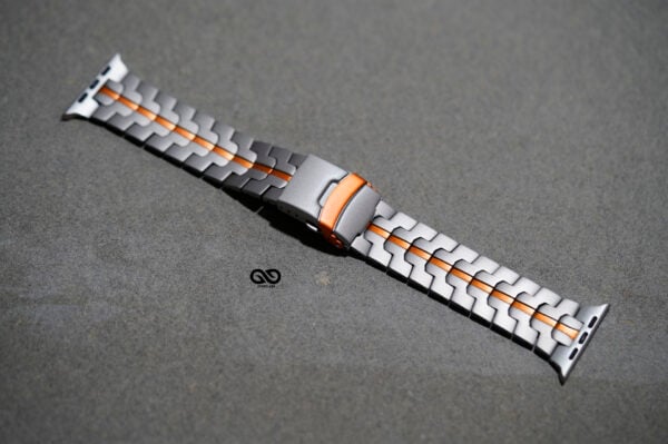 Titanium/Orange Link Chain Strap For Apple Watch 49 MM Series Ultra/Ultra 2 - Image 3