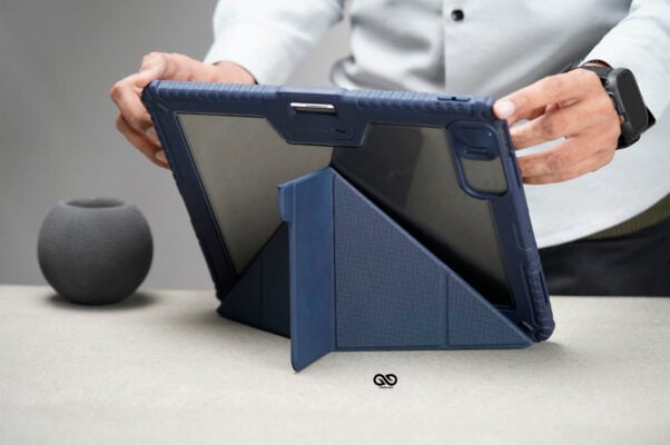 iPad Pro 13 inch (M4 Chip 2024) Blue Bumper leather Case with transparent back and camera shutter