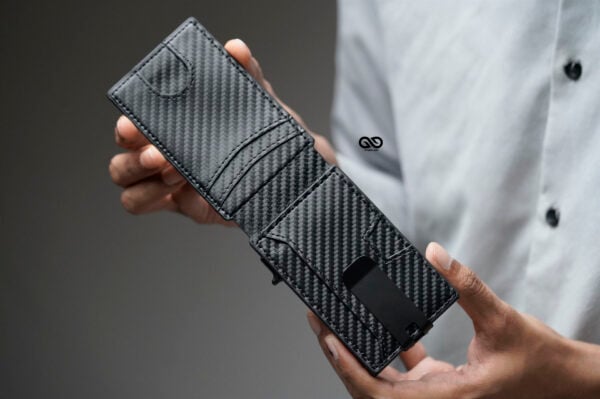 Carbon Fiber Ultra Slim Wallet With Money Clip - Image 2