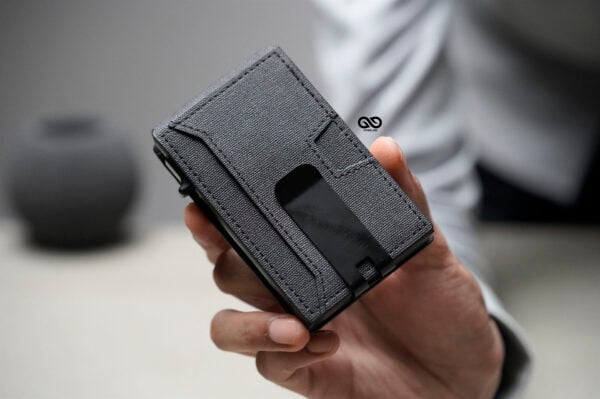 Grey Texture Ultra Slim Wallet With Money Clip - Image 3