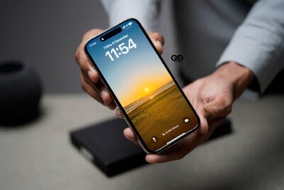 Tough Edge Tempered Glass Case For iPhone 16e