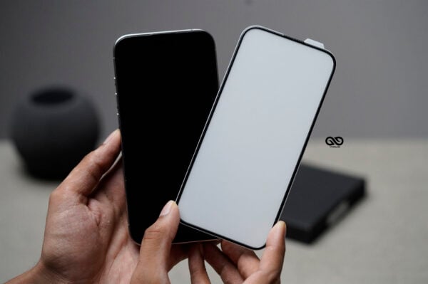 Tough Edge Tempered Glass Case For iPhone 16e - Image 12