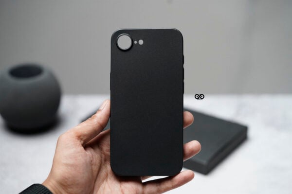 Dark Black Ultra Thin Case for iPhone 16e/16/16Plus/16Pro/16ProMax - Image 33