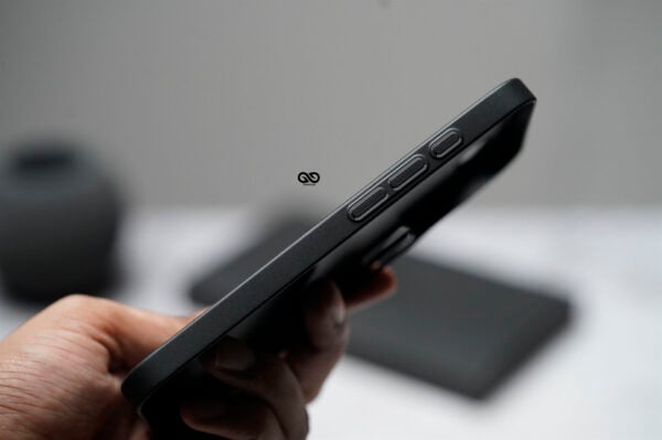 Dark Black Ultra Thin Case for iPhone 16e/16/16Plus/16Pro/16ProMax - Image 32