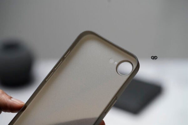 Gradient Black Ultra Thin Case for iPhone 16e/16/16Plus/16Pro/16ProMax - Image 9
